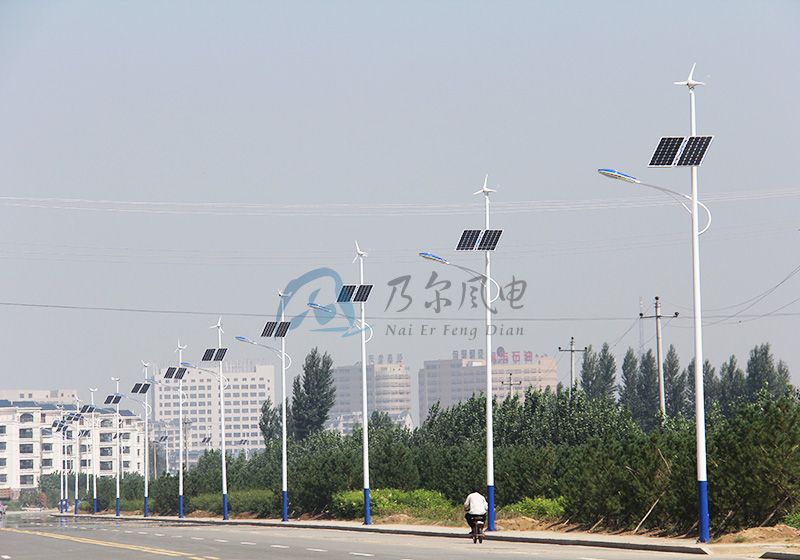 路燈風(fēng)力發(fā)電機(jī)一天能發(fā)多少電？